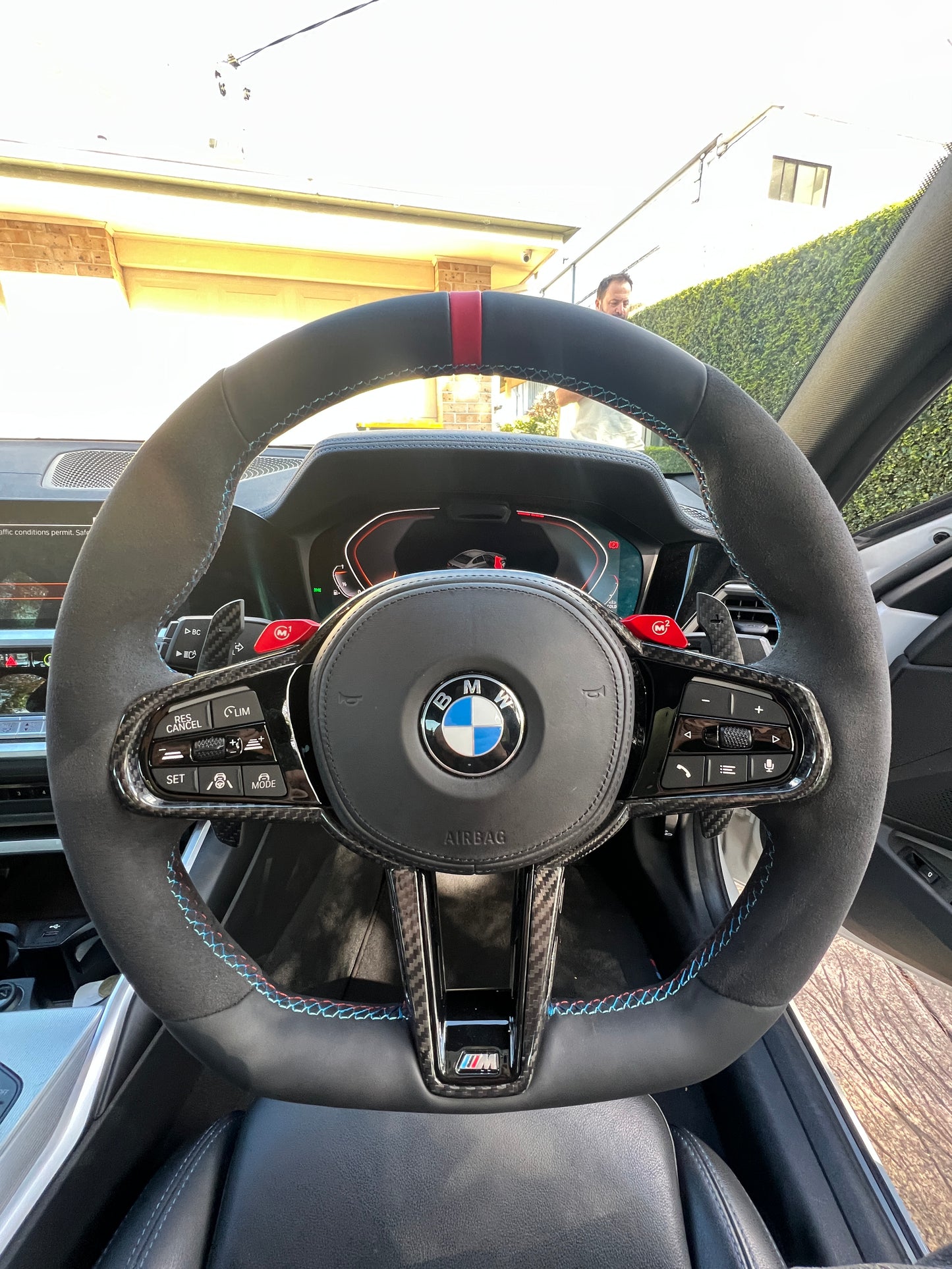 BMW LCI steering wheel update on all G2x and G8x